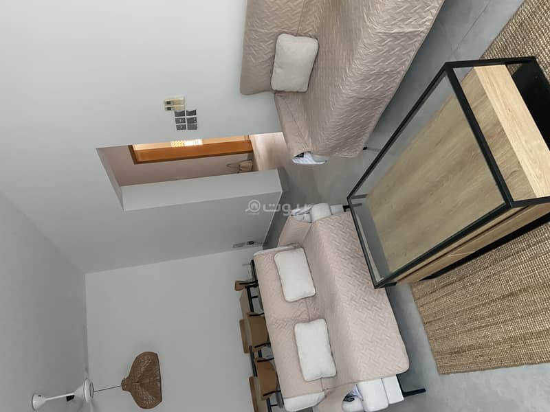 شقة مكونة من 2 غرفة نوم للإيجار في القروم مسقط