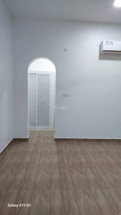 Commercial Building for Rent in Barka, Al Batinah - Commercial Building For Rent in Barka, Al Batinah