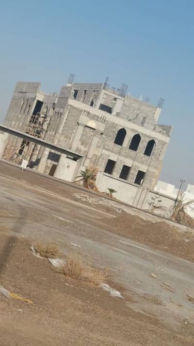 6 Bedroom Villa for Sale in Barka, Al Batinah - 6 Bedrooms Villa For Sale in Barka, Al Batinah