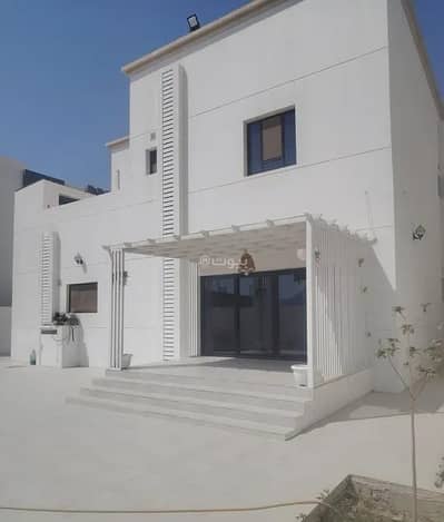 5 Bedroom Villa for Sale in Al Amarat, Muscat - 5 Bedroom Villa For Sale in Al Amarat, Muscat