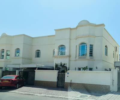 فیلا 5 غرف نوم للبيع في الغبرة، مسقط - فيلا 5 غرف نوم للبيع في الغبرة مسقط