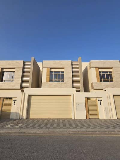 5 Bedroom Villa for Sale in Al Ghubrah, Muscat - 5 Bedrooms Villa For Sale in Al Ghubrah, Muscat