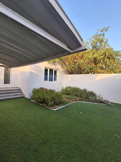 فیلا 5 غرف نوم للايجار في الغبرة، مسقط - فيلا مكونة من 5 غرف نوم للإيجار في الغبرة، مسقط