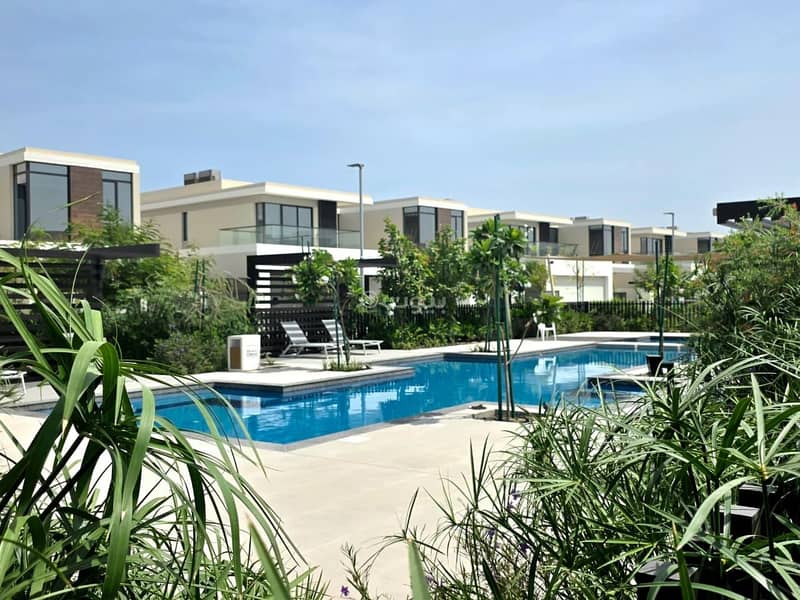 فيلا 5 غرف نوم للإيجار في ذا ويف (الموج) مسقط