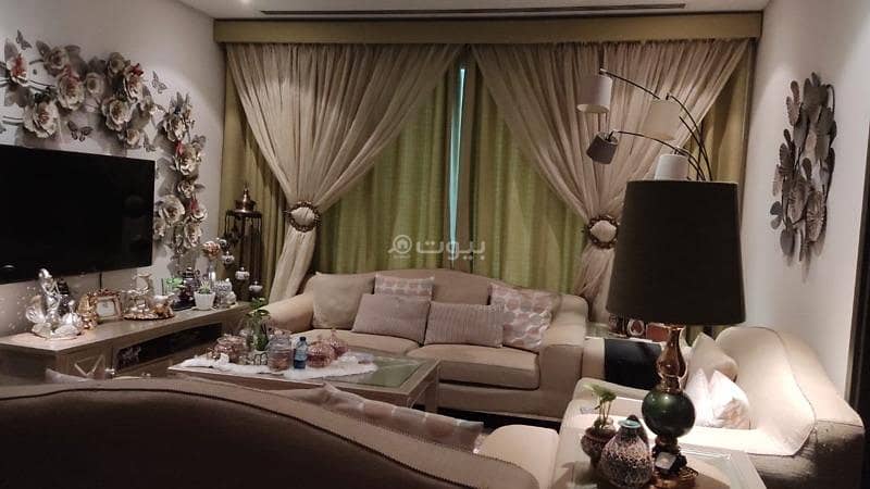 شقة بغرفتي نوم للبيع في الموج (الخوير) مسقط