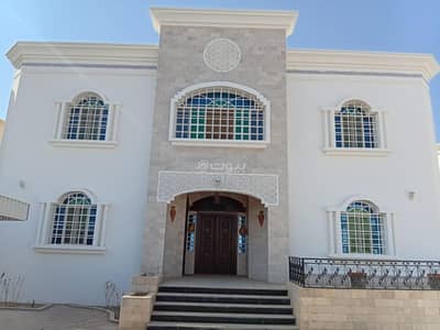 7 Bedroom Villa for Sale in Al Mawaleh, Muscat - 7 Bedrooms Villa For Sale in Al Mawaleh, Muscat