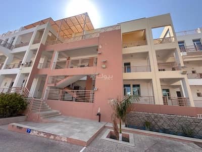 فیلا 4 غرف نوم للايجار في القرم، مسقط - فيلا مكونة من 4 غرف نوم للإيجار في قُرم، مسقط