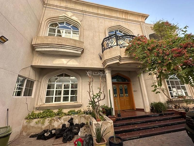 عقار تجاري للإيجار في مدينة السلطان قابوس، مسقط