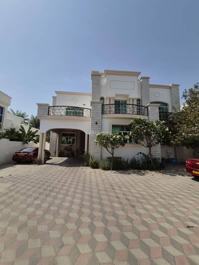 5 Bedroom Villa for Sale in Al Mawaleh, Muscat - 5 Bedrooms Villa For Sale in Al Mawaleh, Muscat