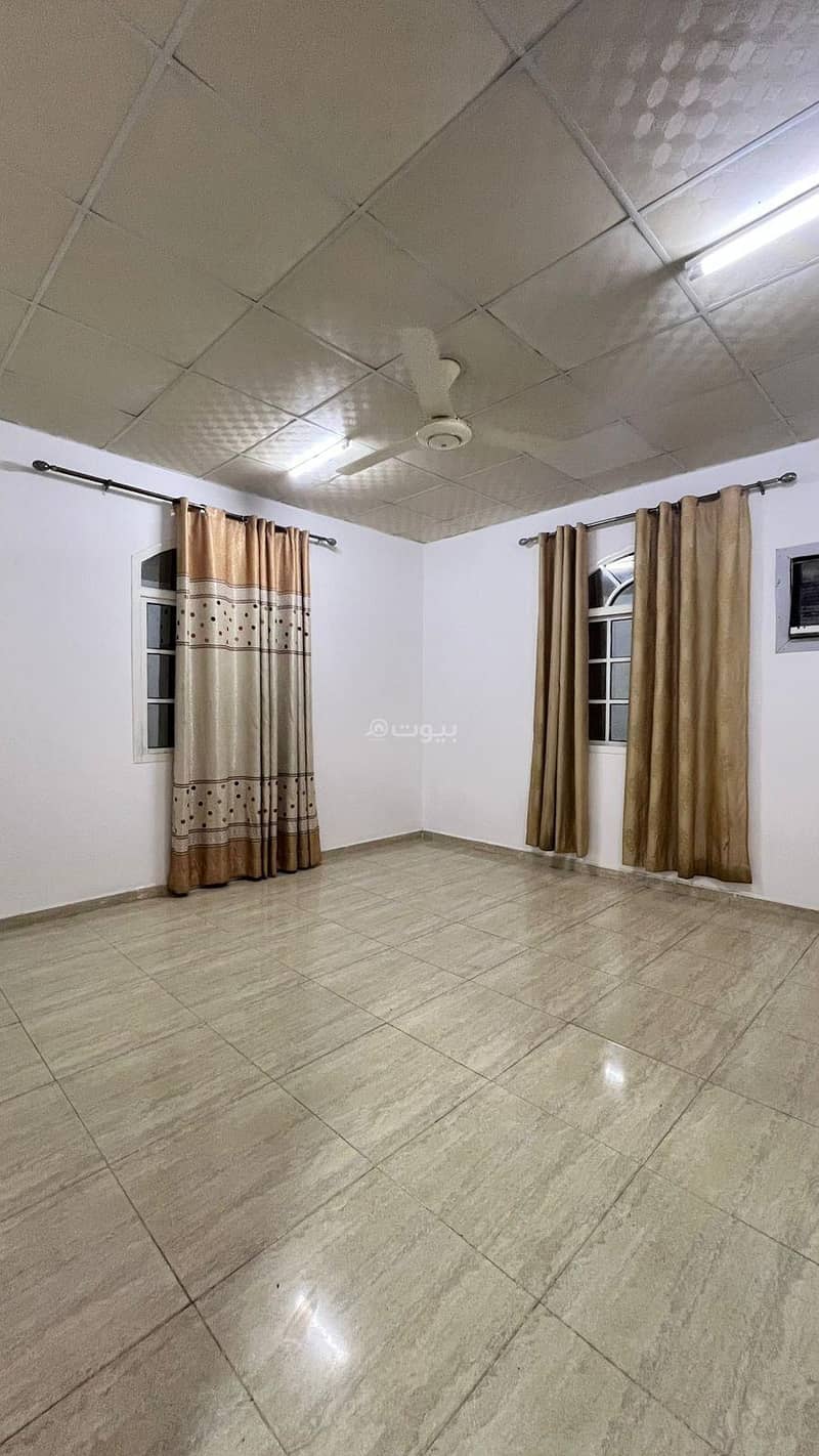 شقة تتكون من 3 غرف نوم للإيجار في الموالح، مسقط