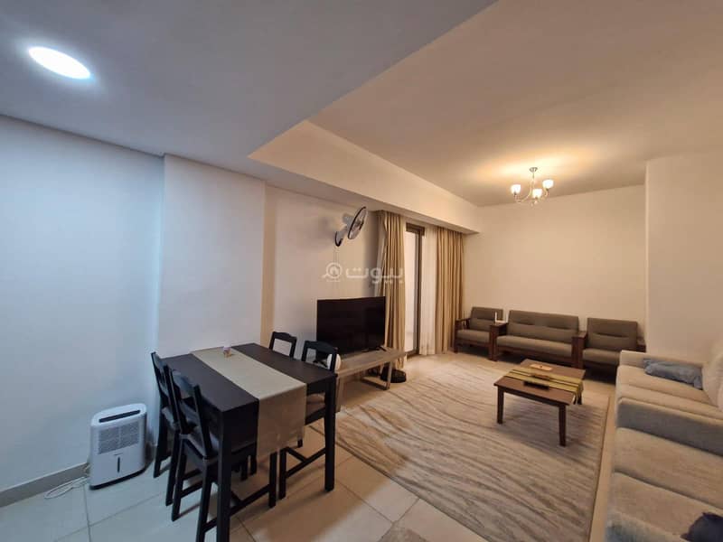 شقة من غرفتي نوم للإيجار في قُرم، مسقط