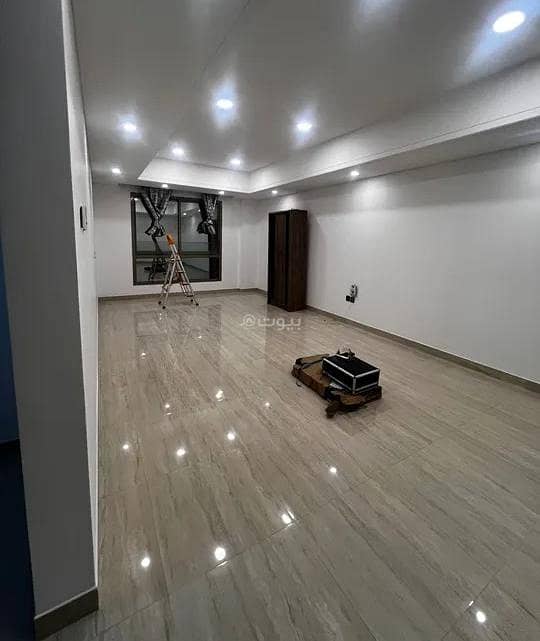 2 Bedrooms Apartment For Rent Qurum, Muscat