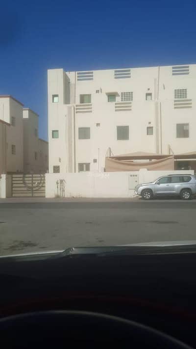 3 Bedroom Apartment for Sale in Al Seeb, Muscat - 3 Bedrooms Apartment For Sale in Al Seeb, Muscat