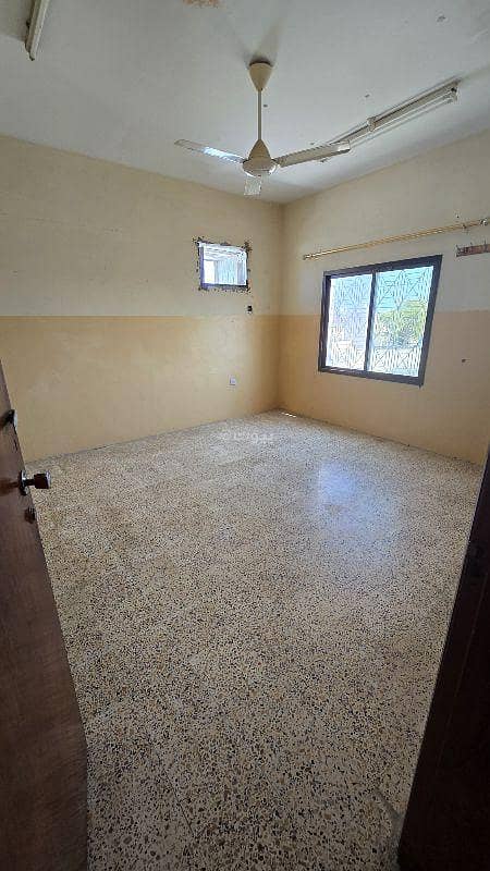 3 Bedrooms Apartment For Rent Barka, Al Batinah 3 Bedrooms Apartment For Rent Barka, Al Batinah