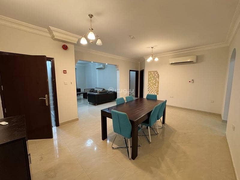 شقة مؤثثة تتكون من 3 غرف نوم للإيجار في الهُيل، مسقط