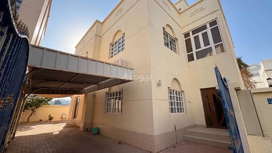 فیلا 3 غرف نوم للايجار في القرم، مسقط - فيلا 3 غرف نوم للإيجار في القرم مسقط