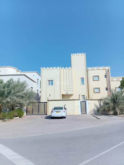 فیلا 4 غرف نوم للايجار في الخوض، مسقط - فيلا تضم 4 غرف نوم للإيجار في الخوض، مسقط