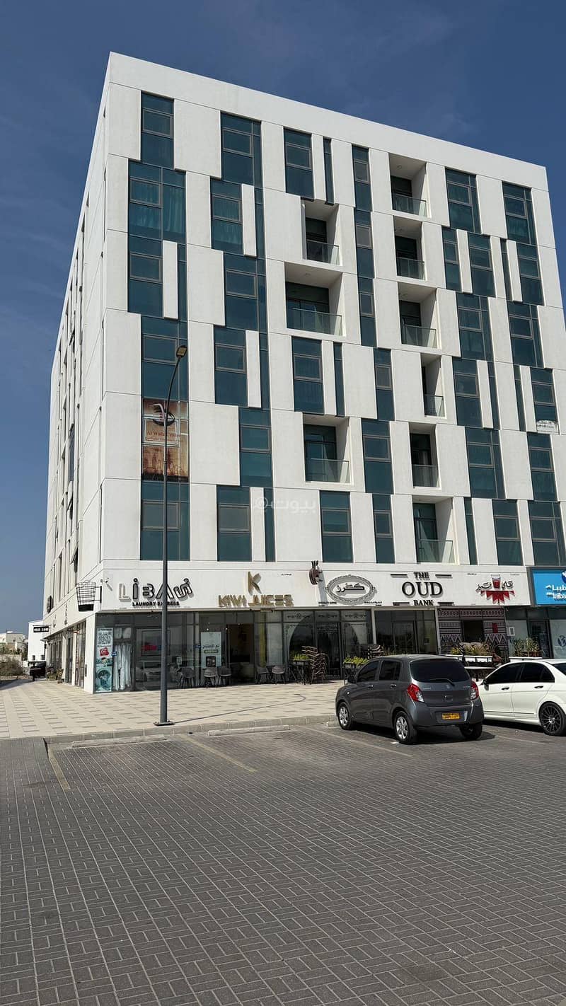 شقة تتكون من غرفتي نوم للإيجار في الموالح بمسقط