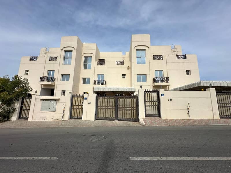 4 Bedrooms Villa For Rent Madinat As Sultan Qaboos, Muscat 4 Bedrooms Villa For Rent Madinat As Sultan Qaboos, Muscat