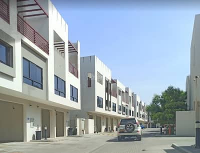 فیلا 3 غرف نوم للايجار في السيب، مسقط - فيلا مكونة من 3 غرف نوم للإيجار في السيب، مسقط