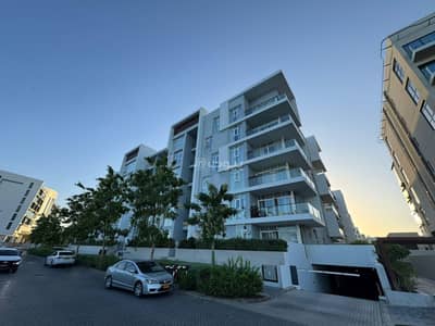 فلیٹ 2 غرفة نوم للايجار في الموج، مسقط - شقة مكونة من غرفتين نوم للإيجار في الموج مسقط