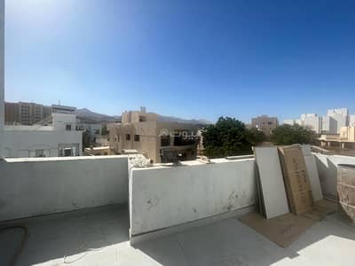 فیلا 4 غرف نوم للايجار في مدينة السلطان قابوس، مسقط - فيلا مكونة من 4 غرف نوم للإيجار في مدينة السلطان قابوس، مسقط