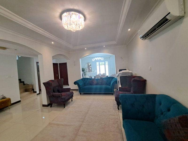 فيلا مكونة من 4 غرف نوم للبيع في الهيل، مسقط