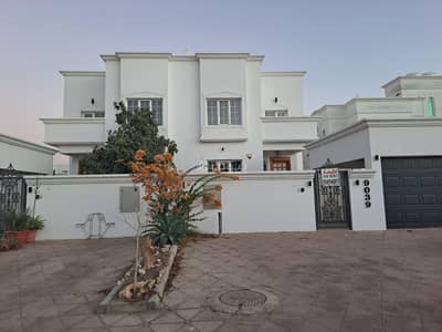 فیلا 4 غرف نوم للايجار في الموالح، مسقط - فيلا 4 غرف نوم للإيجار في الموالح، مسقط