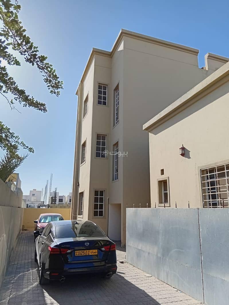 شقة مكونة من 3 غرف نوم للإيجار في المعابل, مسقط شقة مكونة من 3 غرف نوم للإيجار في المعابل, مسقط