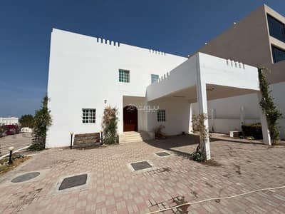 فیلا 4 غرف نوم للايجار في مدينة السلطان قابوس، مسقط - فيلا 4 غرف نوم للإيجار في مدينة السلطان قابوس، مسقط