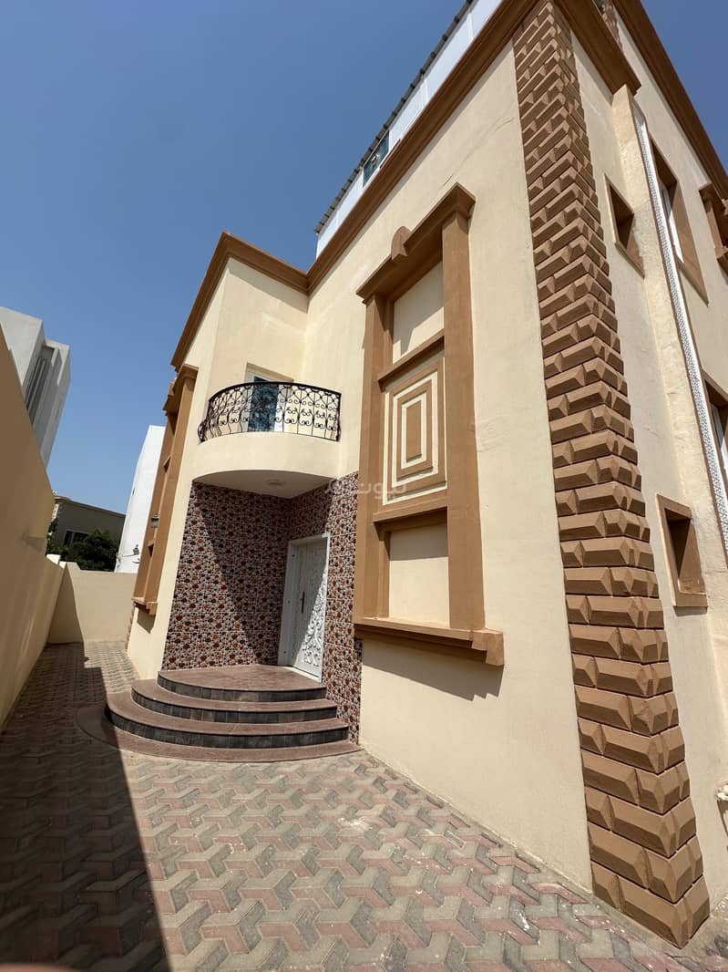 6 Bedrooms Villa For Rent Al Mawaleh Muscat