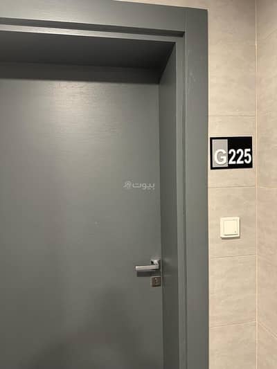 4 Bedroom Apartment for Rent in Muscat Hills, Muscat - 4 Bedrooms Apartment for Rent in Muscat Hills, Muscat