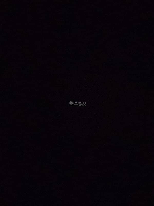 مبنى تجاري للإيجار في الهيل