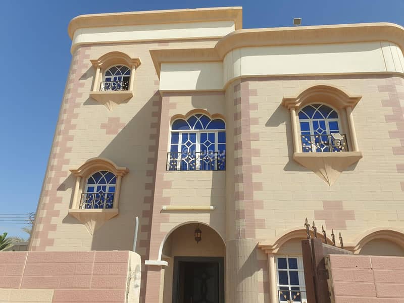 فيلا مكونة من 8 غرف نوم للبيع في المعابيل، مسقط فيلا مكونة من 8 غرف نوم للبيع في المعابيل، مسقط