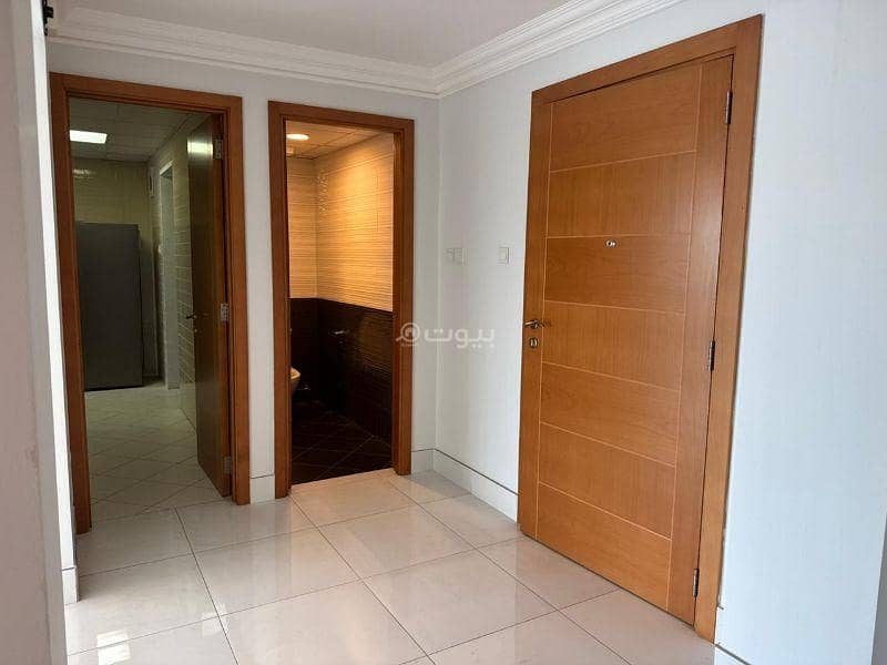 شقة مكونة من غرفتي نوم للإيجار في قورم، مسقط