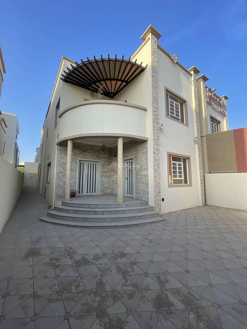 فيلا مكونة من 6 غرف نوم للإيجار في الموالح، مسقط