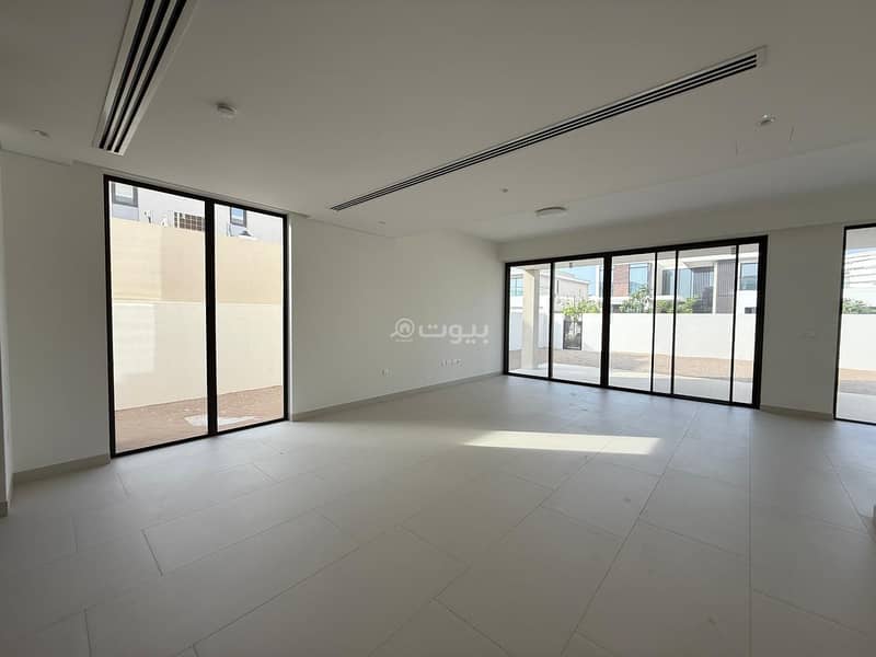 فيلا 5 غرف نوم للبيع في الموج مسقط