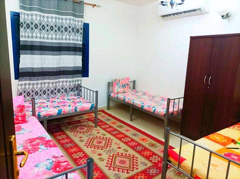 شقة مكونة من 3 غرف للإيجار في الخوير، مسقط