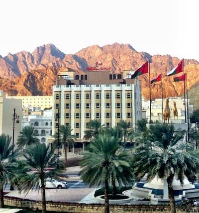 مجمع تجاري  للبيع في وادي الكبير، مسقط - مبنى تجاري للبيع في الوادي الكبير، مسقط