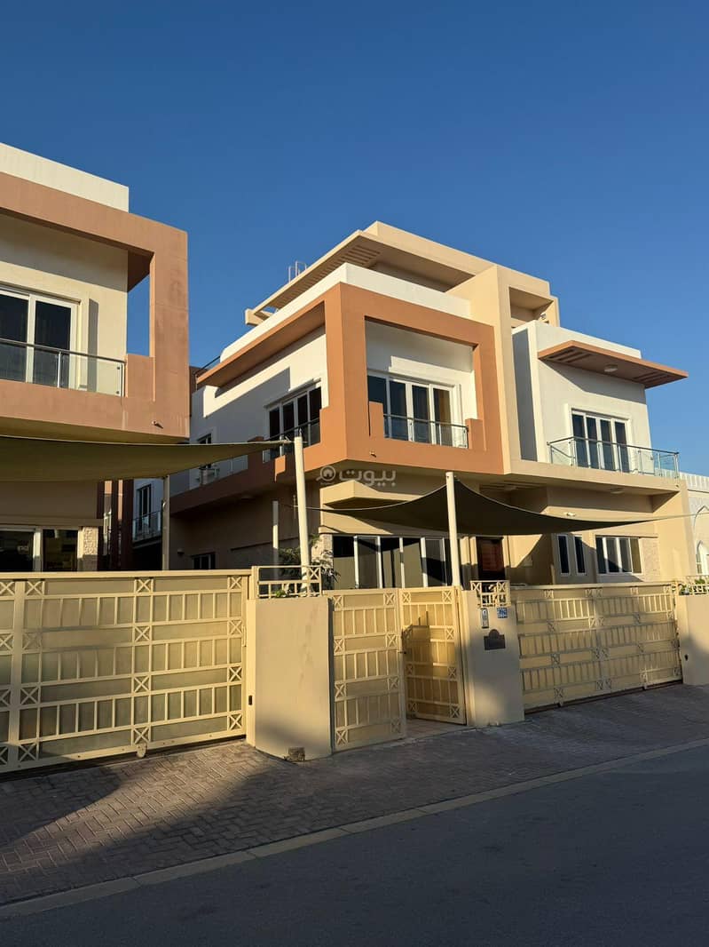 فيلا مكونة من 5 غرف نوم للبيع في مدينة سلطان قابوس، مسقط