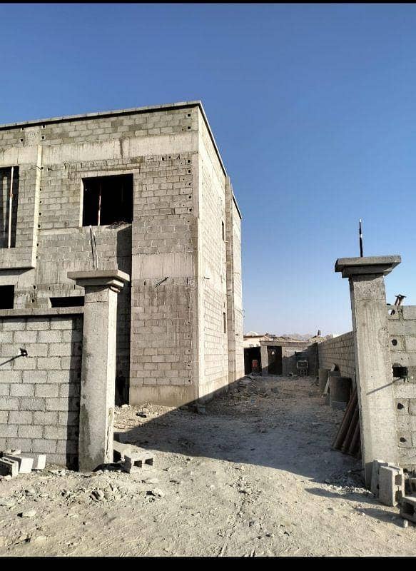 فيلا 4 غرف نوم للبيع في القمرات، مسقط