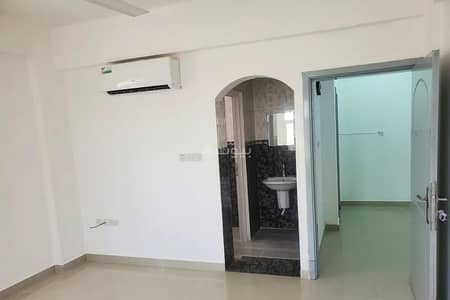 شقة 3 غرف نوم للايجار في المعبيلة، مسقط - شقة مكونة من 3 غرف نوم للايجار في المعابل، مسقط