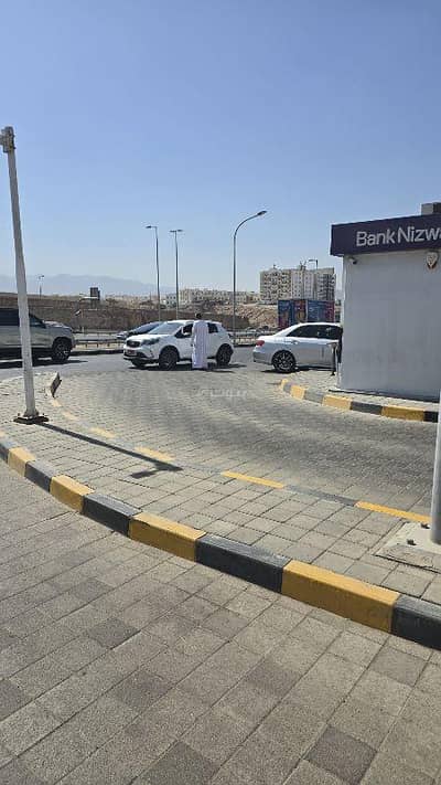 عقارات تجارية اخرى  للايجار في الحيل، مسقط - عقار تجاري للإيجار في الهيل، مسقط