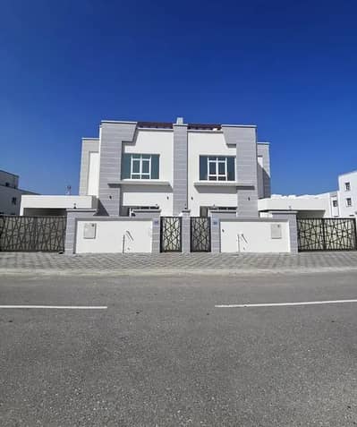 فیلا 5 غرف نوم للبيع في الخوض، مسقط - فيلا 5 غرف نوم للبيع في الخوض مسقط