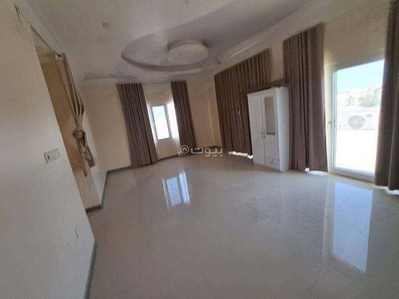 شقة مكونة من 3 غرف نوم للإيجار في الهايل مسقط