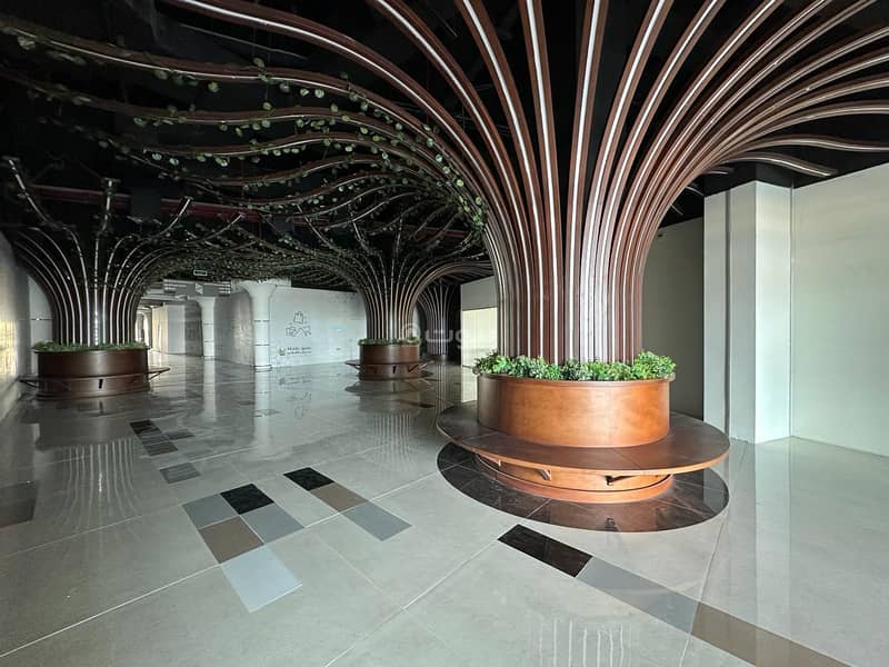 عقار تجاري آخر للبيع في مرتفعات مسقط، مسقط