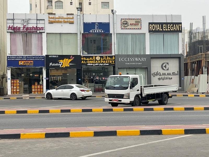 مساحة تجارية للإيجار في الامارات، مسقط