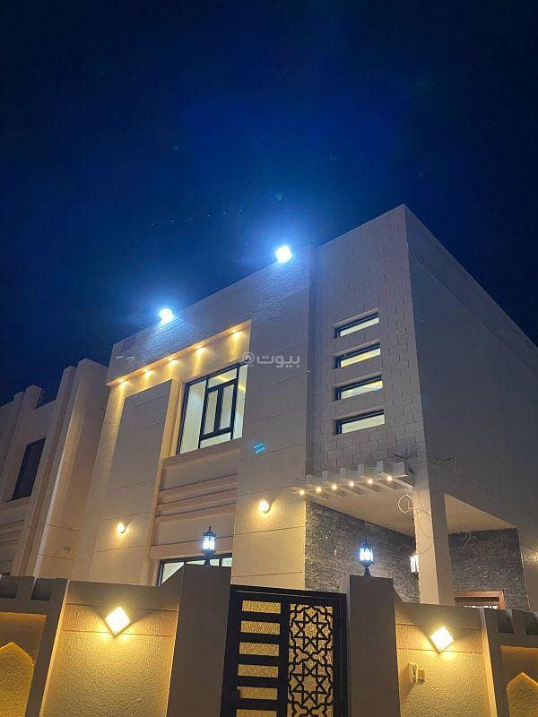 4 Bedroom Villa For Sale in Al Amarat, Muscat