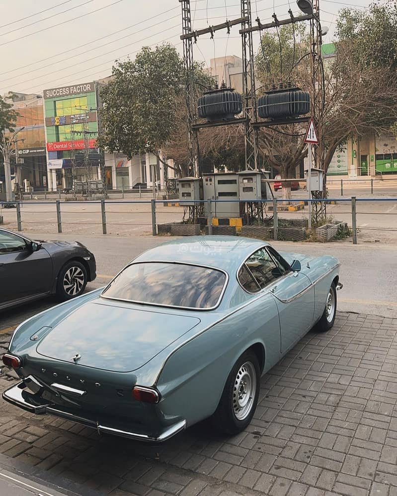 Garage For Sale in The Wave (Almouj)