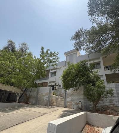 مجمع تجاري  للبيع في روي، مسقط - مبنى تجاري للبيع في روى، مسقط